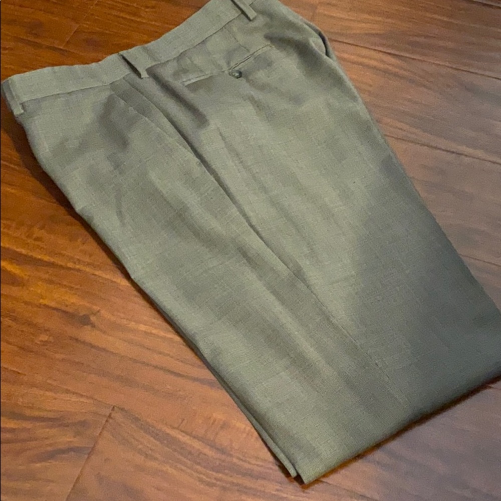 Men’s dress pants